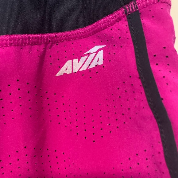 Avia Active Wear Short Sz S - Picture 3 of 4